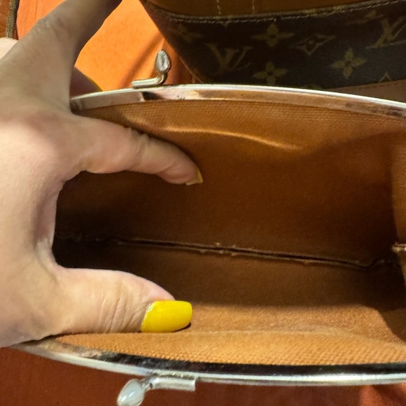 Louis Vuitton Brown Monogram Bucket Bag - Picture 3 of 13